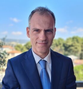 Δημογραφικό: ωρολογιακή βόμβα ή βιολογικό ρολόι;