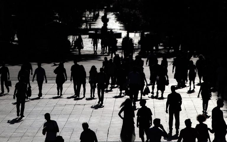 ΤΟ ΧΑΜΕΝΟ ΡΑΝΤΕΒΟΥ ΜΕ ΤΗΝ ΙΣΤΟΡΙΑ
